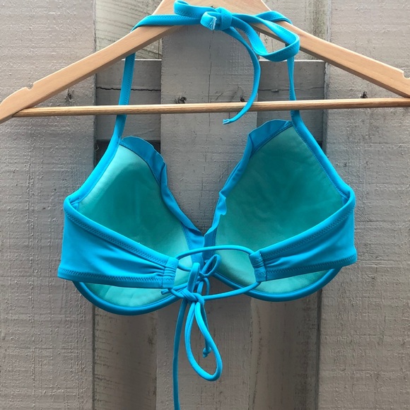 🌸 4/$20 Victoria Secret Ruffle Bikini Top - Picture 2 of 3